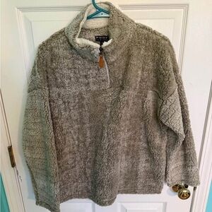 Women’s fleece jacket